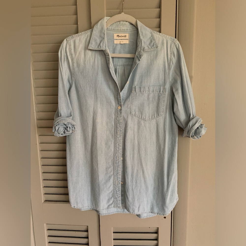 COPY - Madewell Chambray Button Up